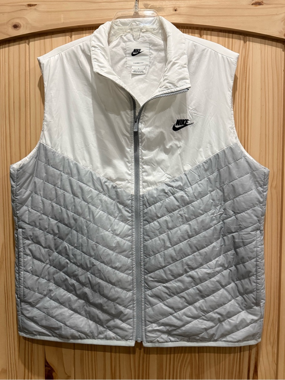 Men's Nike White and Light‎ Gray Zip Vest - Size Large